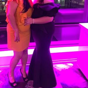 Black Beautiful Off Shoulder Evening Gown